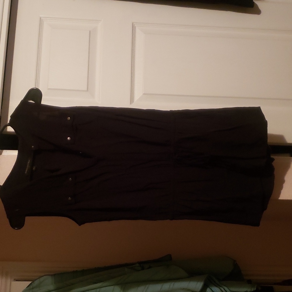 Banana Republic black button up Romper! Size 2 adjustable waist